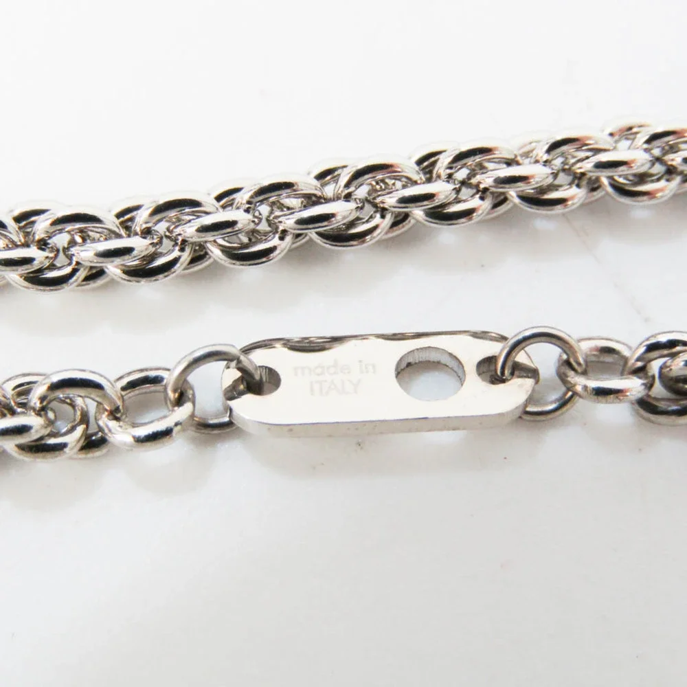 LOUIS VUITTON Silver Necklace - Picture 6 of 9